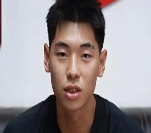 將復(fù)出助男籃+廣東！崔永熙自宣已恢復(fù)100%他會成第二個阿不都嗎