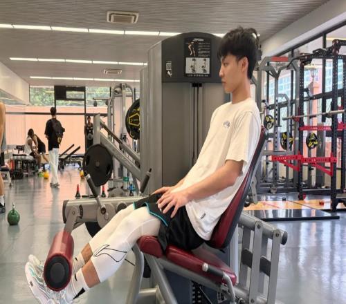 CBA全明星周末剩3天，胡明軒2人恐缺席，徐杰目標(biāo)衛(wèi)冕技巧賽冠軍