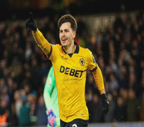 徐彬下賽季有機(jī)會(huì)踢英超狼隊(duì)觸底反彈，21絕殺利物浦豪取2連勝