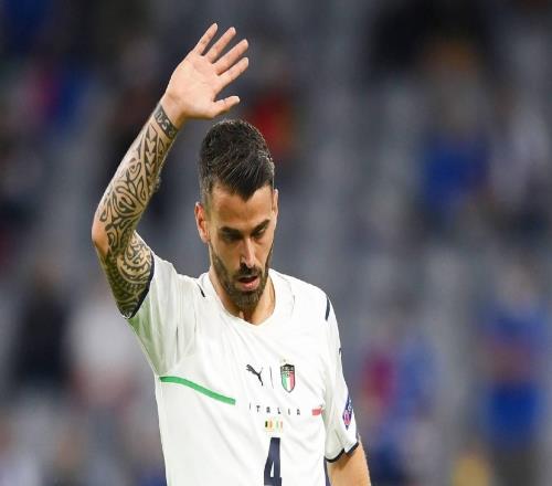 斯基拉：那不勒斯想與斯皮納佐拉續(xù)約1年，球員想續(xù)約2年