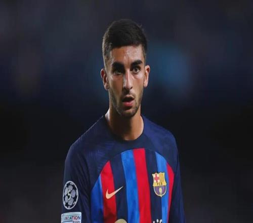 30仍無緣逆轉(zhuǎn)！兩將傷退+絕殺球被吹，巴薩悲壯出局誰之過