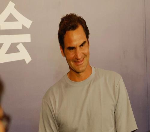 费德勒：去年第一次思考和辛纳打比赛要怎么办，和阿卡更有共鸣