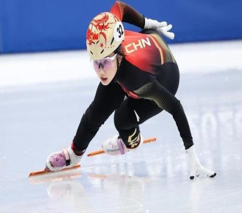 玩转“兔子战术”的青奥小姑娘，在冬奥冰场全力以赴