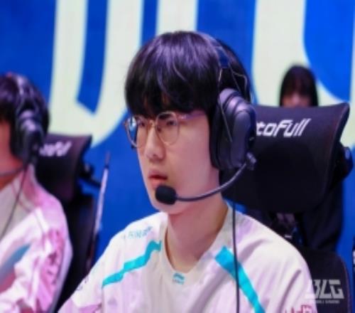 跑的好!涵艺:从HLE到BLG应该是Viper转会期做的最正确的决定了