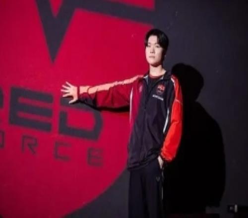 Kingen:Scout选手会投入自己的时间来帮助其他队员提升实力