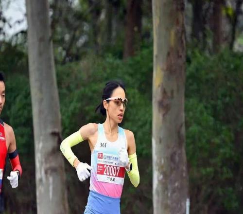 三个月PB幅度5分钟,“最快护士”张水华跑到230