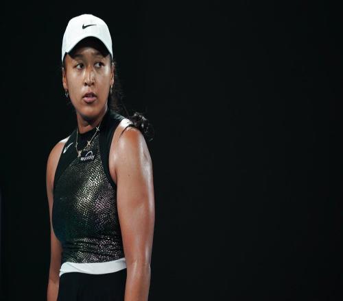 球童助萨巴对大坂直美实现复仇,网友:日本人最憋屈失利诞生了