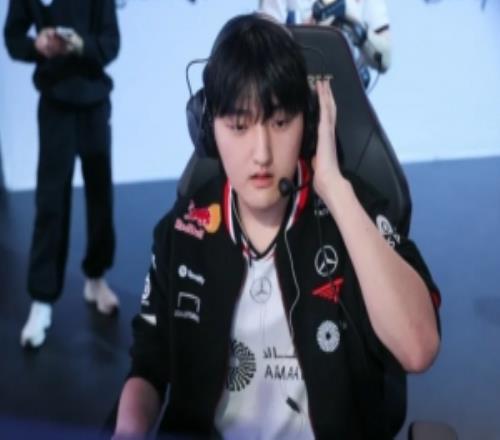 Peyz:还有很多时间,希望一起训练成为优秀的双人组