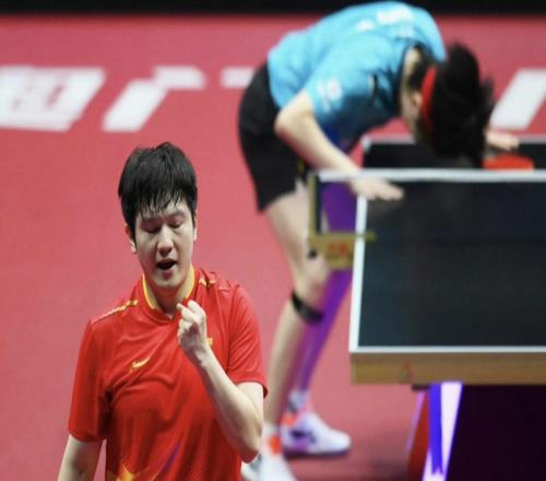 全运乒乓团体决赛:田忌与马龙