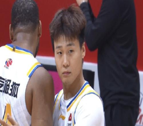 CBA疯狂一夜!前总冠军51分惨败,最新排名乱了:2队全胜+3队全败