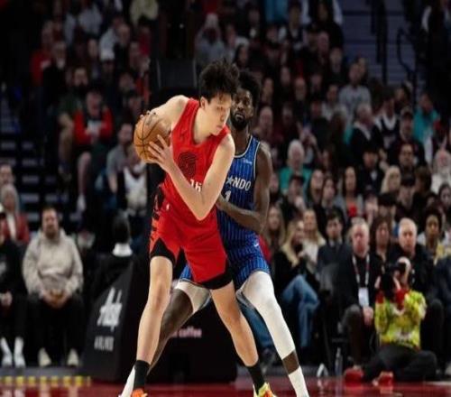 杨瀚森是有问题,但斯普利特的问题更大