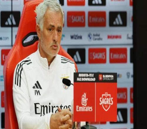 进球取消后不谈争冠,穆里尼奥恐失欧冠资格,与葡萄牙体育差5分