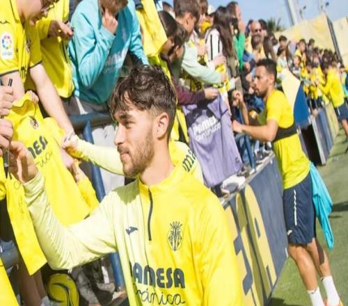 阿斯:黄潜边后卫阿尔蒂米拉接近解约,拉科鲁尼亚为潜在下家