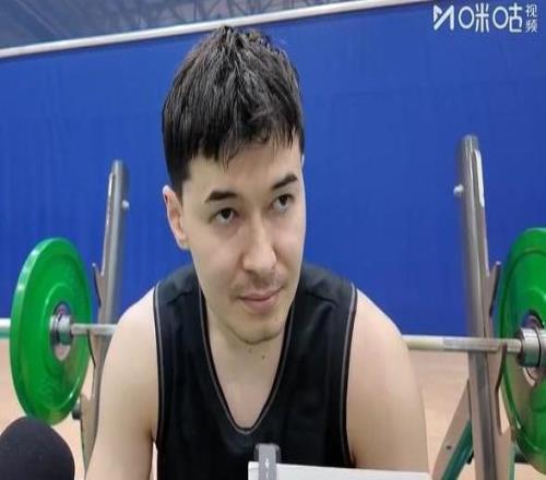 阿不都沙拉木:赵睿离队对即战力损失较大,但也给了年轻人机会