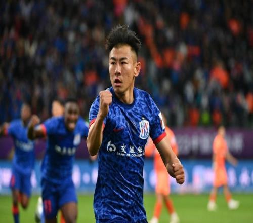 无悔于心,不说再见!于汉超正式宣布退役,将转型成为教练