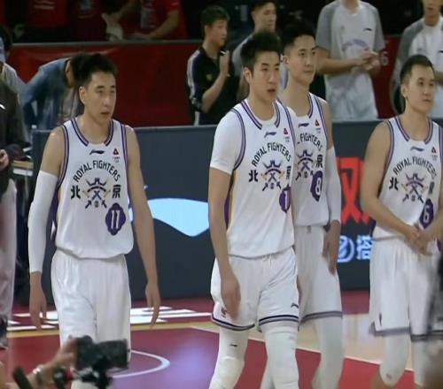 北控男篮险胜深圳,里勒复出31+5+5,廖三宁16+4+4贺西宁仅10分