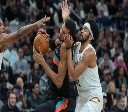 要冷静,马刺队文班亚马透露了主教练关于如何屏蔽外界干扰的建议