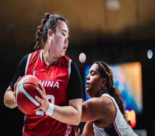 晚上9点官宣!中国女篮公布最新大名单:刘禹彤入选,杨舒予领衔