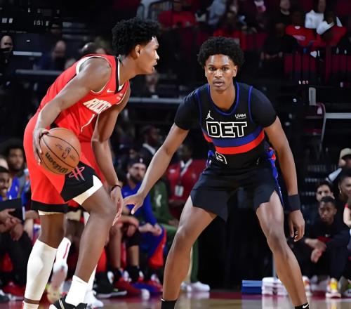 拉开差距,奥萨在活塞陷入尴尬境地,谢泼德助阿门成为更好的自己