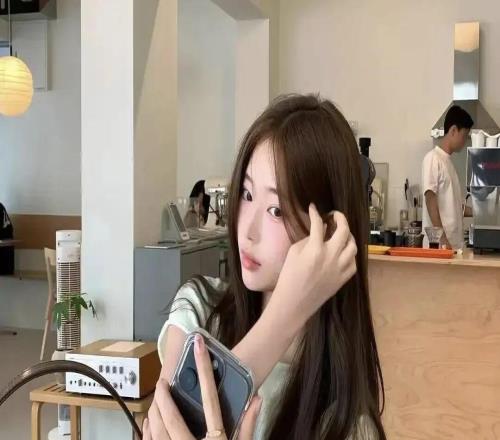 卢指导应该叫小卡一声“爸爸”!