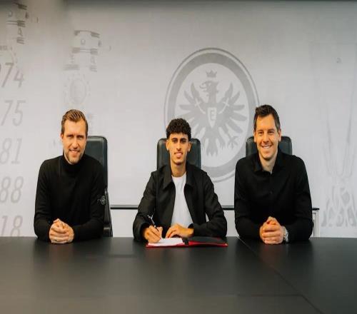 官方:法兰克福签下霍芬海姆边锋埃奇古亚布,签约至2031年