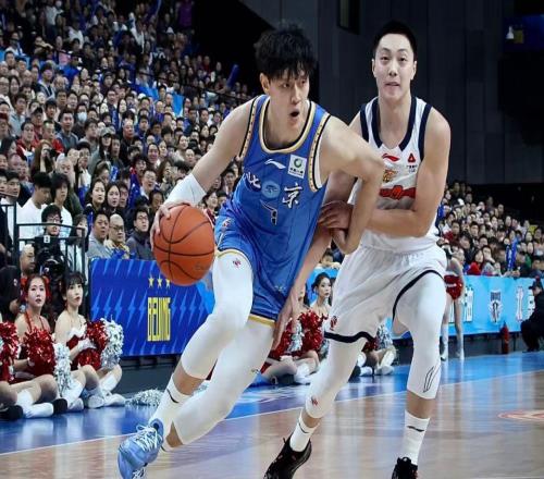 CBA疯狂一夜!2门惨案1大逆转,京浙4队大获全胜,广东成最大输家