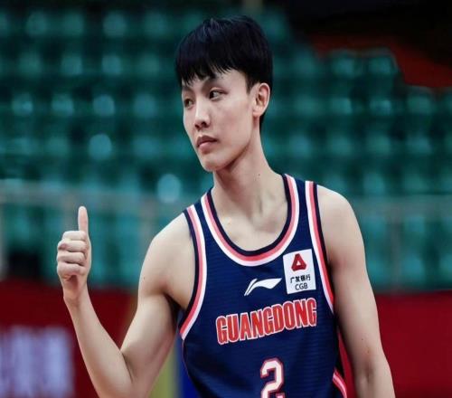 徐杰最新伤情公布!篮球记者透露检查结果,广东球迷可以放心了