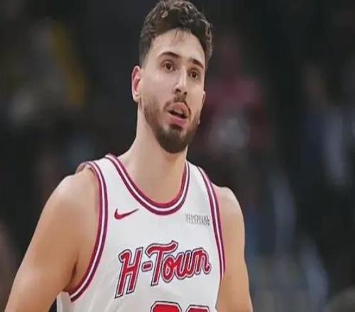 4连胜!杜兰特22+11,阿门23+4,火箭迎甜蜜赛程,申京也如梦初醒