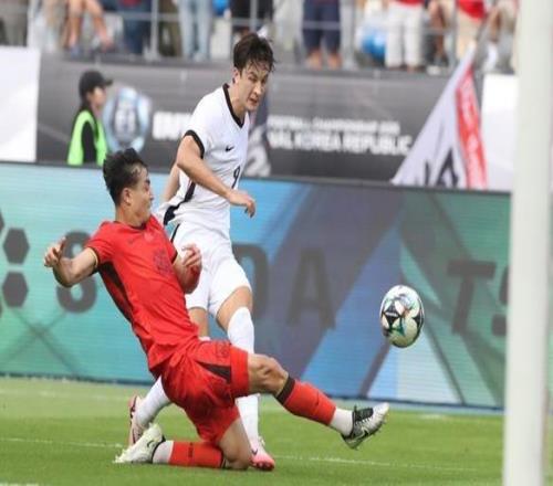 13人合同到期直接大换血中超三连冠后,海港队这个转会窗专注板凳深度