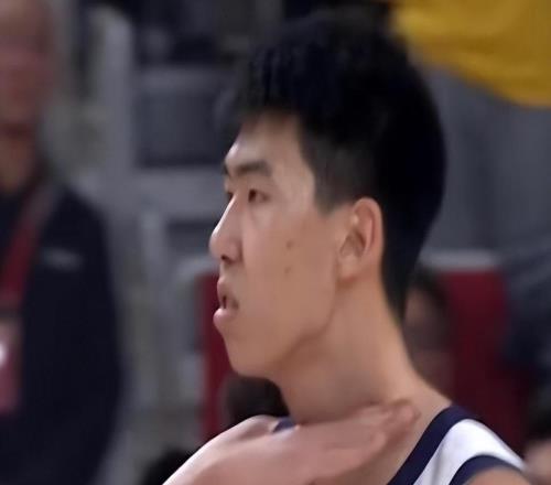 11+10+6帽压制刘传兴!徐昕成盖帽王打脸杜锋郭士强会给他机会吗