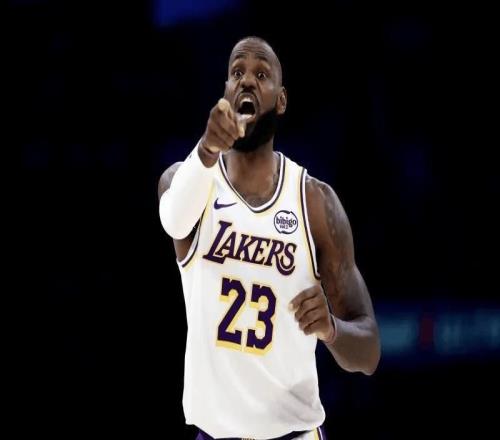 美媒惊呼“今夕是何年”!晒詹杜库卡登高光数据,书写不老传奇