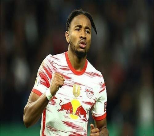 巴特斯觉得恩昆库适合南部之星,阿莫林需要挖掘防守的潜能