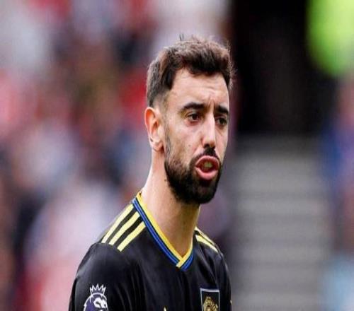 记者:B费已恢复场地训练争取出战,他一直恳求教练让他上场