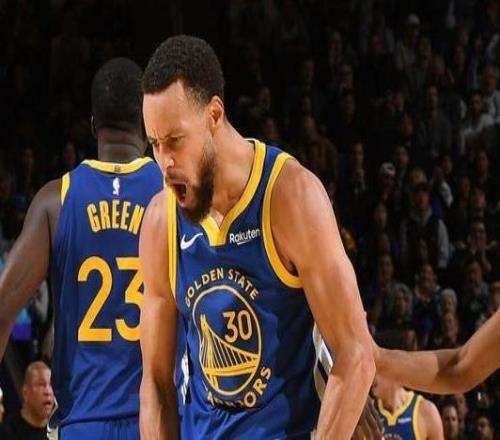 主场复仇雄鹿!库里谈获胜之道:提升防守、控制失误与保护篮板