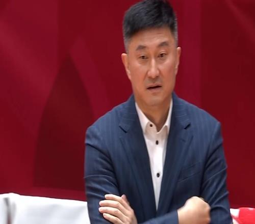 3消息!杜锋深夜发声,焦泊乔被辽篮球迷辱骂,朱芳雨买断王少杰