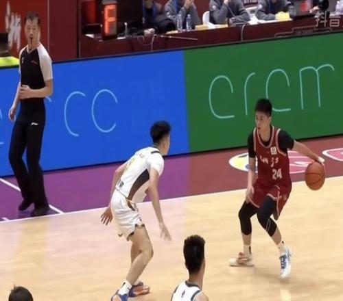 CBA主场35分大胜四川,浙江男篮迎来四连胜