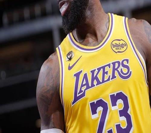 国王官方嘲讽詹姆斯:对你来说今天真是糟糕的一天呀