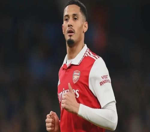 32!阿森纳斯坦福桥封神:赛季16人进球露冠军相,温格纪录作古