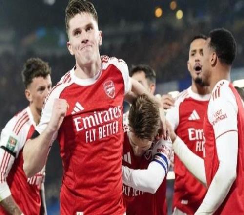 小雷:这是哲凯赖什的美妙夜晚比赛本该早早失去悬念