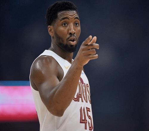 55分16助！最矮雙槍打爆馬克西，刷爆多項NBA紀錄，大帝里程悲