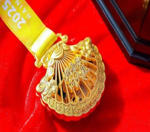 从“最美赛道”到数字奖牌,三亚马拉松重构想象空间