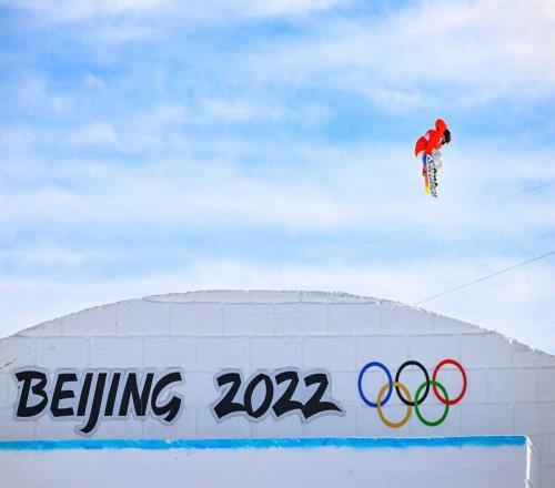 从北京到米兰,运动品牌到了讲述冰雪新故事的时候