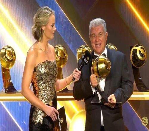 拉波尔塔:上赛季在欧冠里吸取了教训我们五次击败了皇马