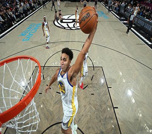 全队能力最全面的中锋!勇士为什么不能给内线新星多一些信任呢