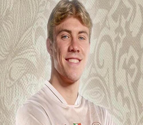 斯基拉:那不勒斯已计划激活霍伊伦4400万欧的买断条款