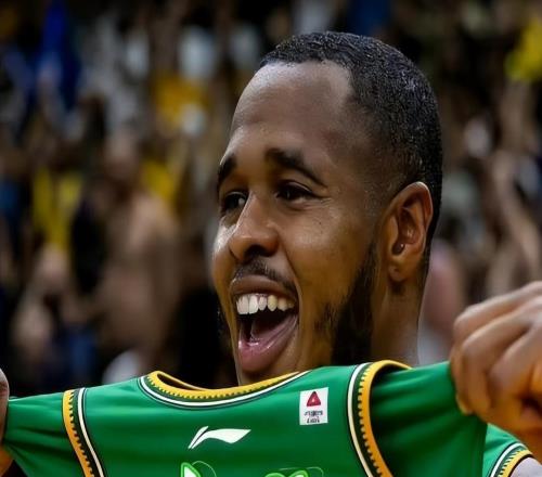 宁可用单外援,也不再让他上场,辽篮这名外援,应该要被裁掉了