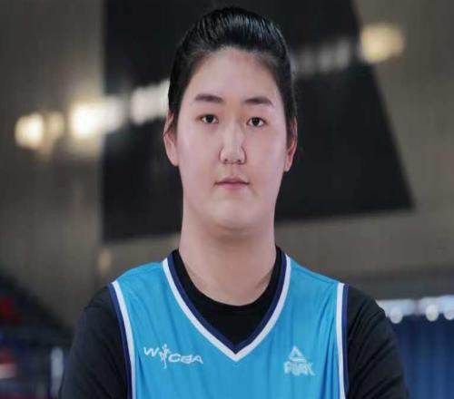 张子宇加盟首次未登场:前两场正负值均最差山东女篮加时胜江苏