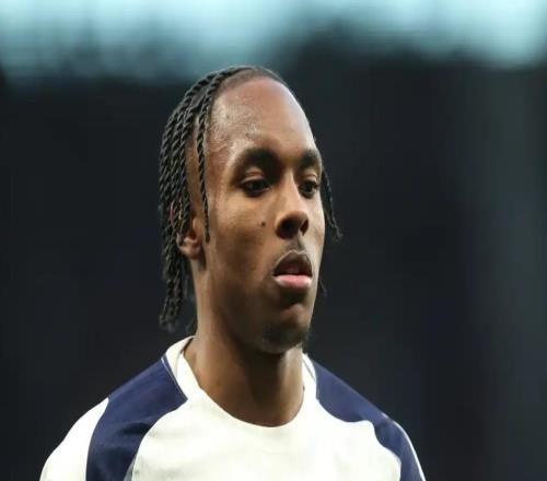 英媒:在没有确定替代者的情况下,热刺不太可能批准特尔离队