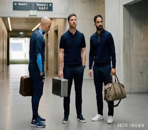 三大豪门集体换帅,利物浦、曼联和曼城,都多了一个选择