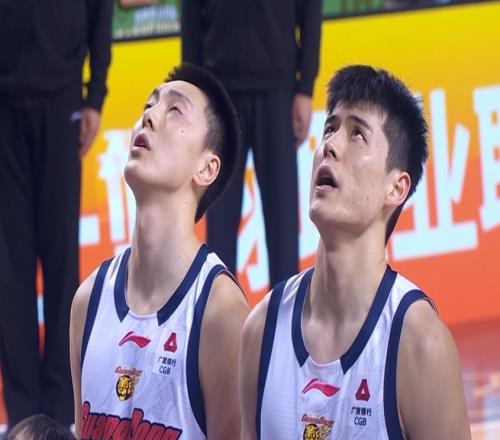 CBA一夜4场惨案+2场逆转!广东3连胜上海9连胜终结附上最新排名